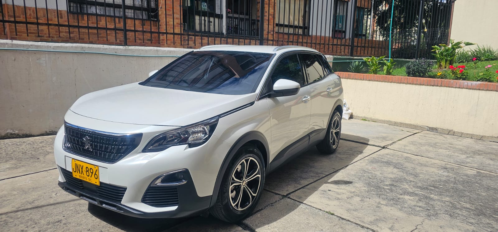 Peugeot 3008 1.6 Active 2021 30.000Km