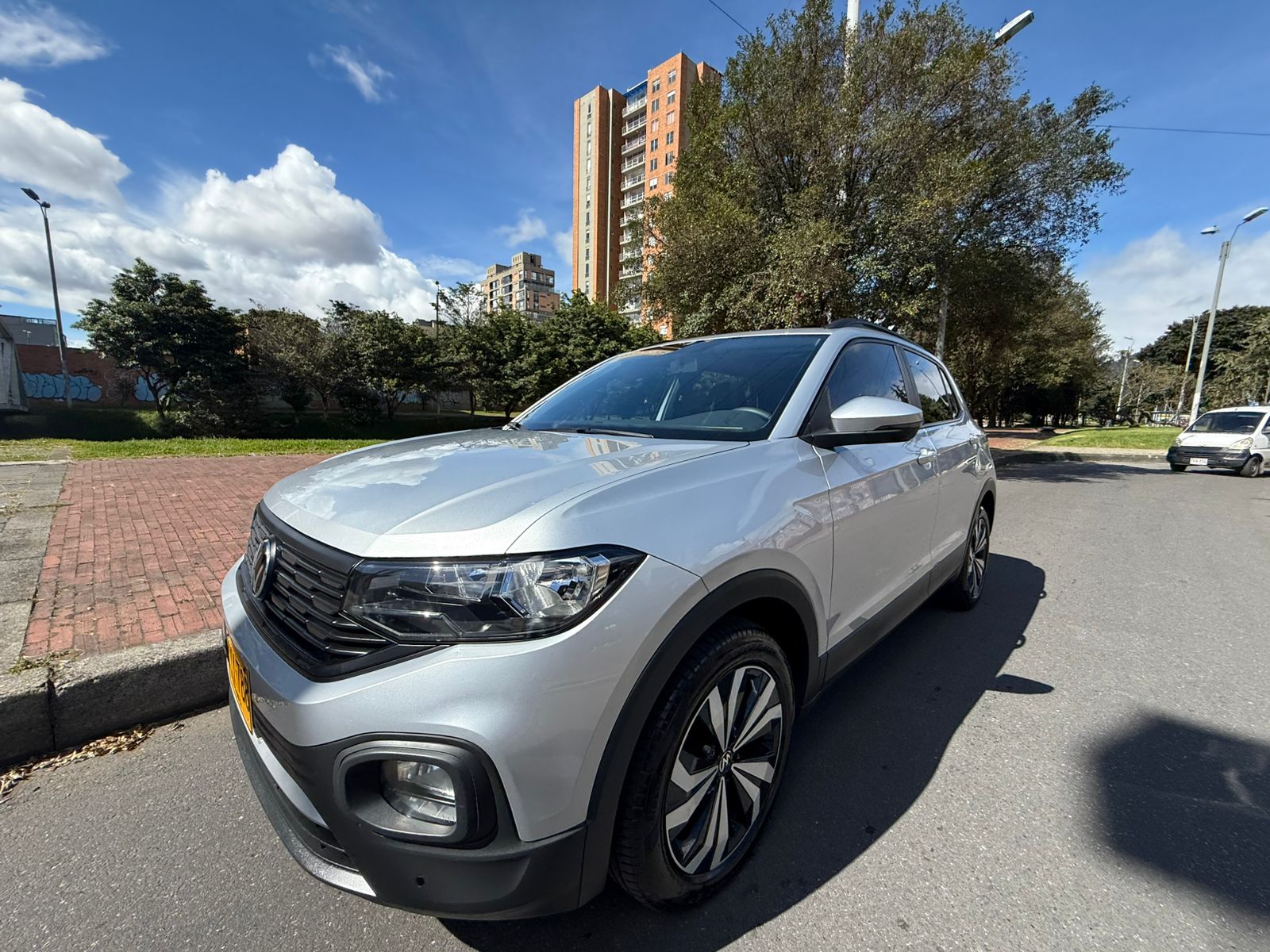 Volkswagen T-cross Trendline AT 2.022